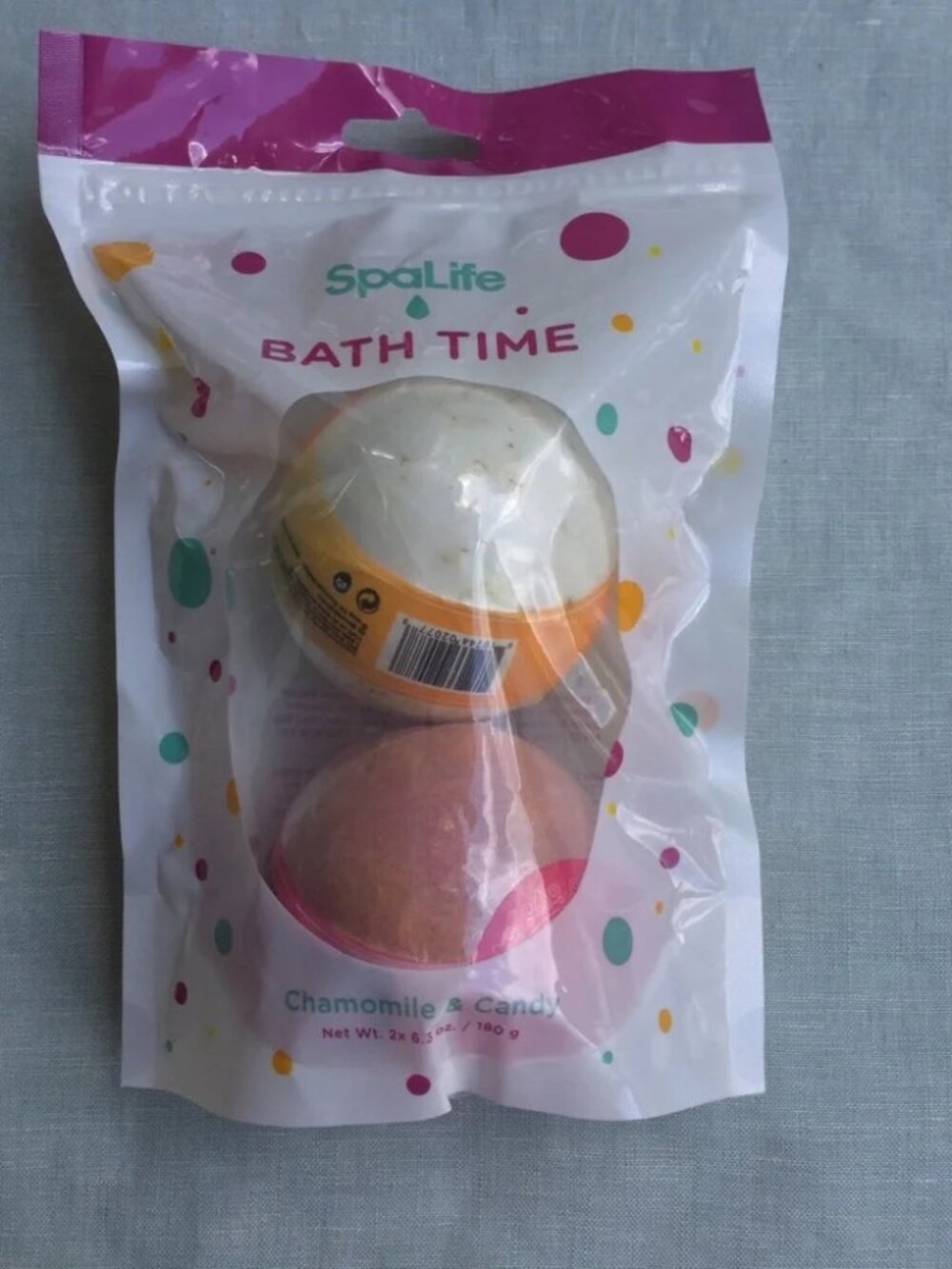 NWT SpaLife set of 2 Chamomile & Candy fizzing bath bombs